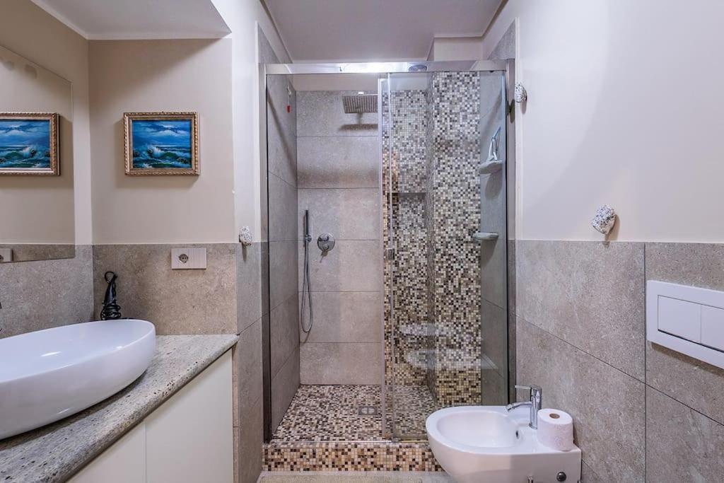 Stylish And Perfect Place For Families And Friends Apartment *